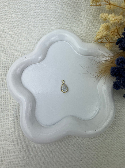 Breloque "larme de diamant"