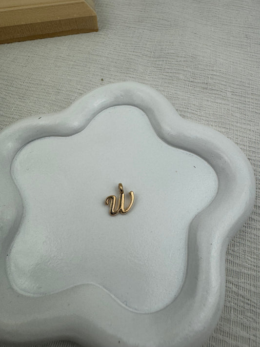 Breloque lettre W en alliage de zinc